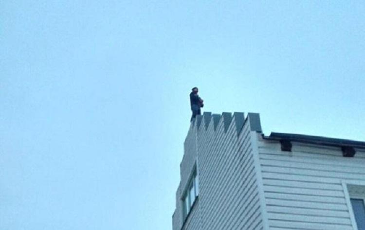 Полицейские Кокшетау спасли юношу от суицида