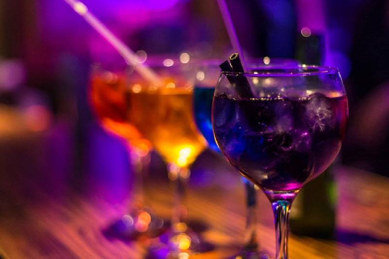 Нарушение порядка в увеселительных заведениях Нур-Султана: Более 3500 сообщений с начала года