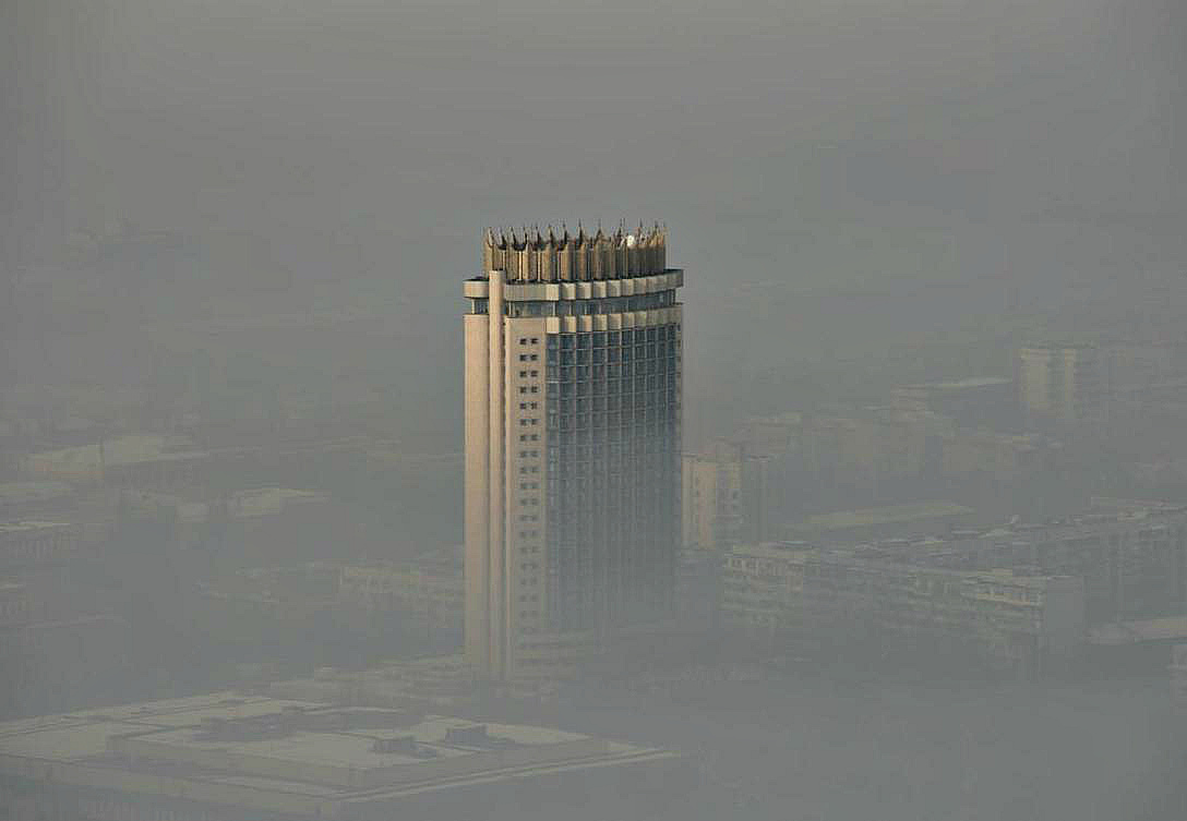 «Как очистить воздух?»: Алматинцев просят поделиться идеями