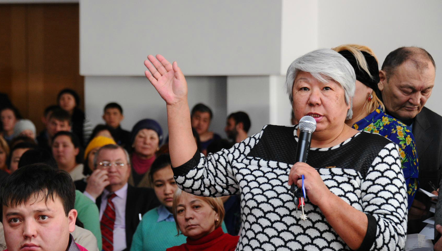 Акимы Алматы в прямом эфире ответят на вопросы горожан