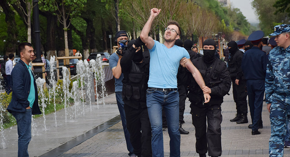 Генпрокуратура: «Не выходите на незаконные митинги 9 Мая»