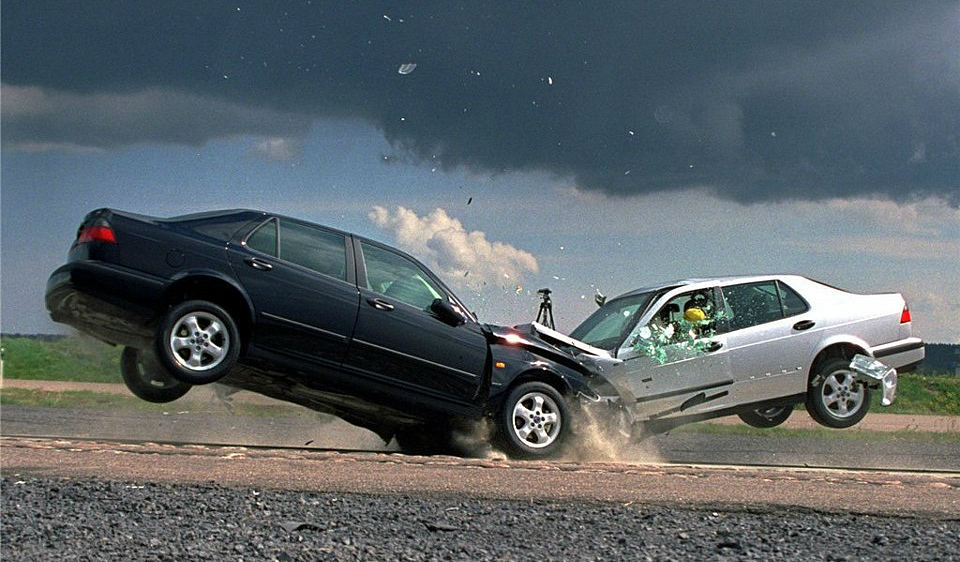 В аварии на трассе Алматы – Бишкек погибло 9 человек