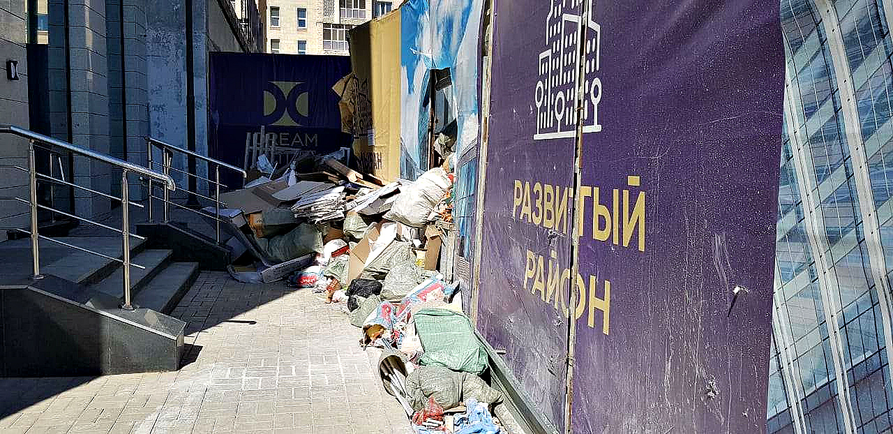 Из-за плохой уборки дворов в столице оштрафовали более 120 обслуживающих организаций