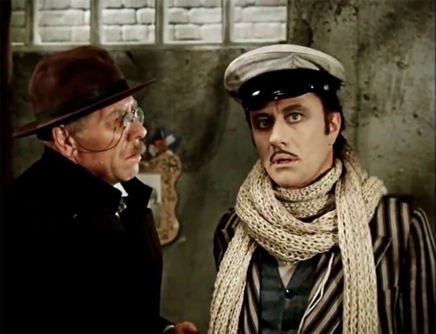 Тест: Ответите на все вопросы викторины по легендарному произведению «12 стульев»?