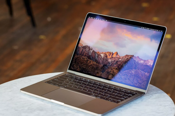 Что делать если макбук начал самопроизвольно выключаться, как починить