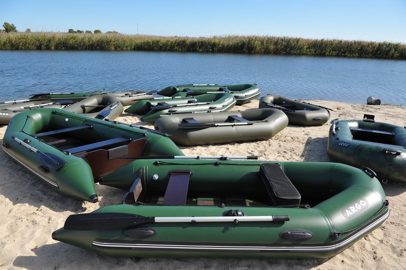ПВХ-лодки: преимущества и нюансы выбора