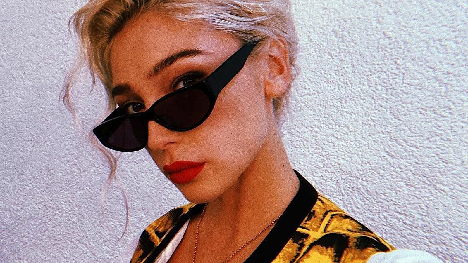 Топ 5 самых известных скандалов Ивлеевой со знаменитостями