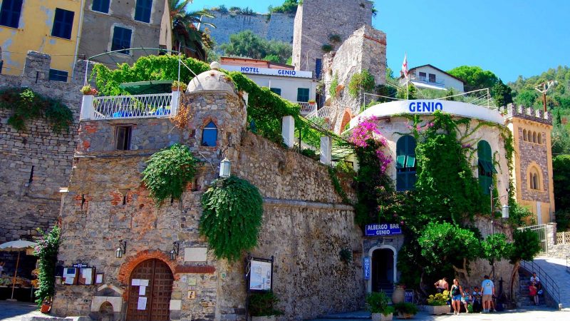 Работа и вакансии в Португалии