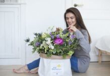 В чем польза доставки цветов?