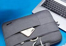 Чехол для Macbook: стильный аксессуар или необходимая защита?