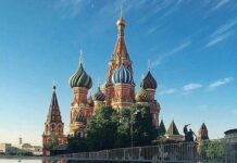 Прекрасные места для путешествия по России