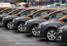 Где можно взять машину в аренду?