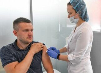 Где можно пройти вакцинацию от COVID в Москве?