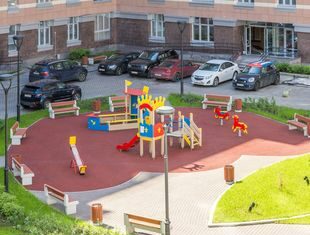 На что обратить внимание при выборе детской площадки?