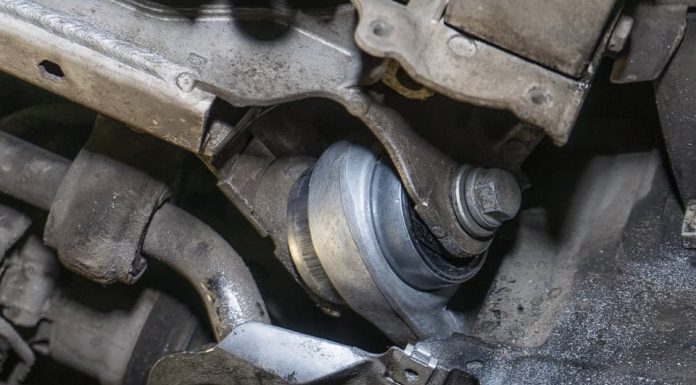 Признаки износа и замена сайлентблоков на BMW