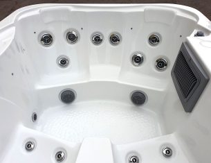 Преимущества гидромассажных СПА бассейнов