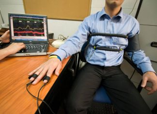 Как работает детектор лжи?