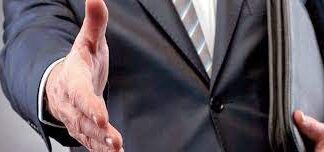 Как выбрать юриста по банкротству физического лица?