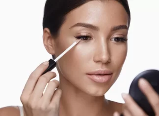 Советы профессионалов: как правильно сделать макияж?