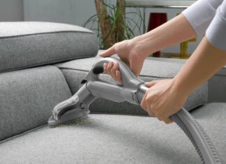 Химчистка мягкой мебели: особенности и варианты