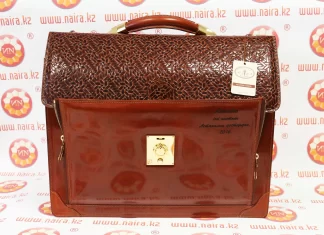 Подарок для руководителя: варианты выбора