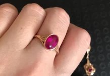 Почему не стоит бояться б/у ювелирных украшений?