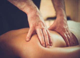 В чем польза массажа для организма?