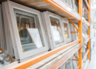 В каких случаях целесообразна установка глухих окон