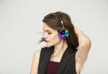 Лучшие музыкальные хиты этого года