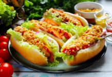 Как приготовить хот-дог?