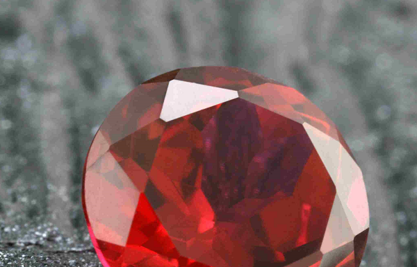 Рубин — свойства камня и его применение