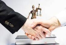 Плюсы и минусы юридических услуг