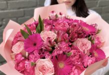 Как красиво поздравить близкого человека?