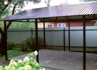 Преимущества установки навесов из профнастила