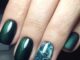 Изумрудный гель-лак: дизайн ногтей