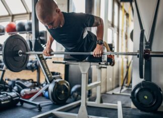 Какими бывают грифы для штанги и для чего они нужны?