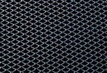 Металлическая сетка с мелкой ячейкой: особенности и сферы применения