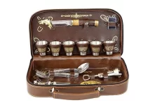 Подарочный набор для пикника в кейсе: выбираем правильно