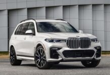Обзор автомобиля BMW X7 40i M Sport