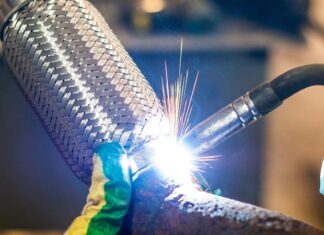 Симптомы и причины неисправности гофры глушителя!