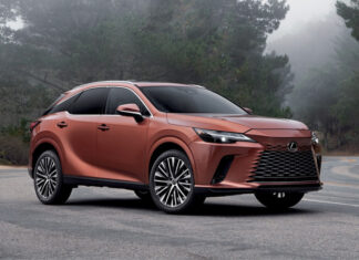 Lexus: технологии и эмоции