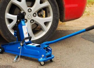 Особенности и преимущества подкатных домкратов