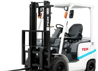 Вилочные погрузчики: характеристики и сферы применения