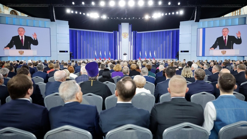 Сенаторы рассказали, чего ждут от послания Путина Федеральному собранию