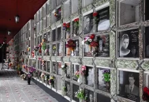 Место в колумбарии – аренда ячейки под урну с прахом