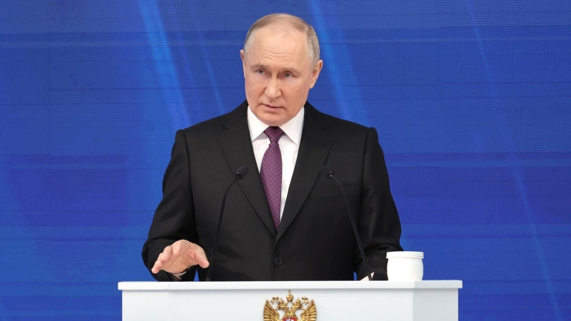 Опрос: более 80 процентов россиян положительно оценивают работу Путина