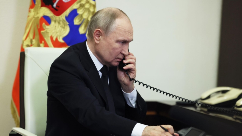 После теракта в "Крокусе" Путин работал всю ночь, сообщил Песков