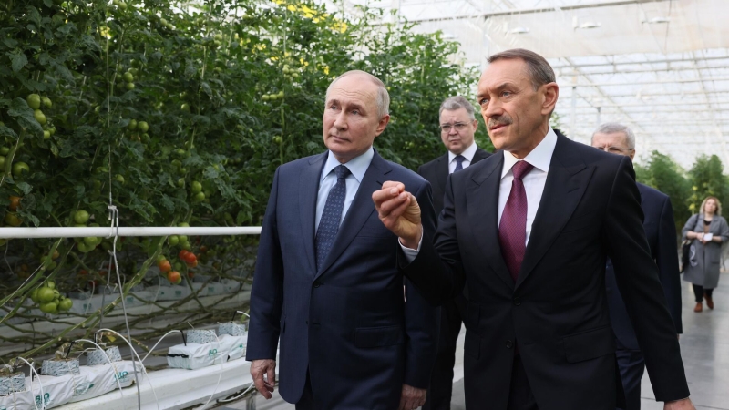 Путин проводит встречу с представителями АПК в Ставропольском крае