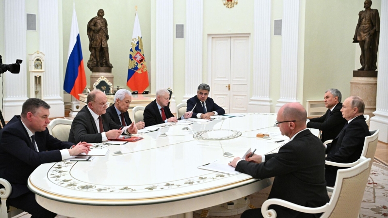 Все лидеры фракций нацелены на созидательную работу, заявил Путин