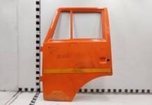 Дверь боковая на Камаз: критерии выбора